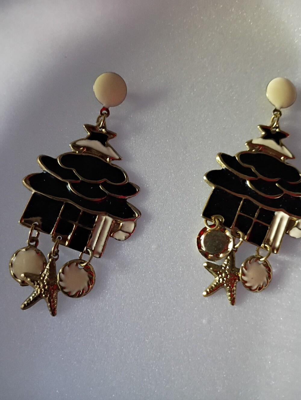 Vintage Metal And Enamel Pagoda Earrings